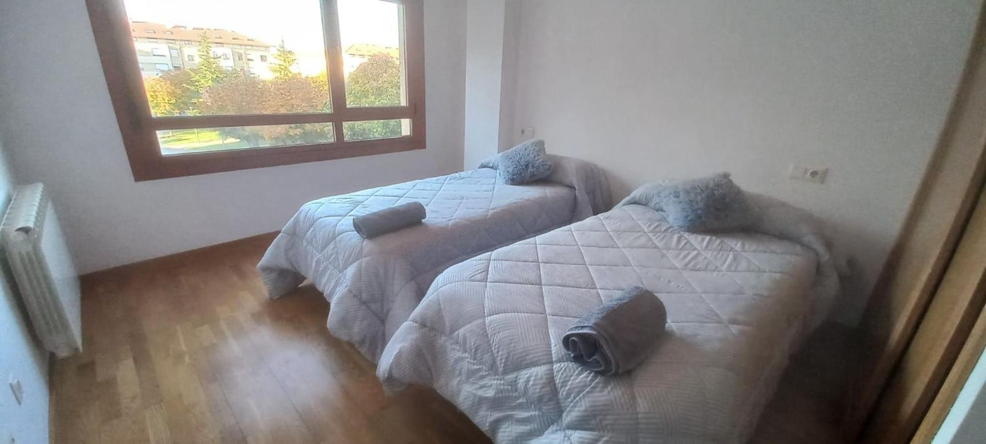 Apartamento Con 2 Habitaciones Y 2 Banos Junto A 巴利亚多利德 外观 照片